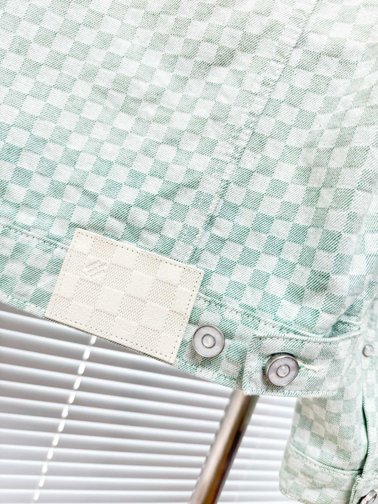 wg.luxury- 8V oversize item:E-F409E0660